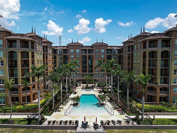 3rd image of 2825 Palm Beach Blvd APT 403
