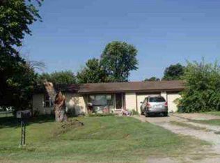 305 S Maple St, Oologah, OK 74053