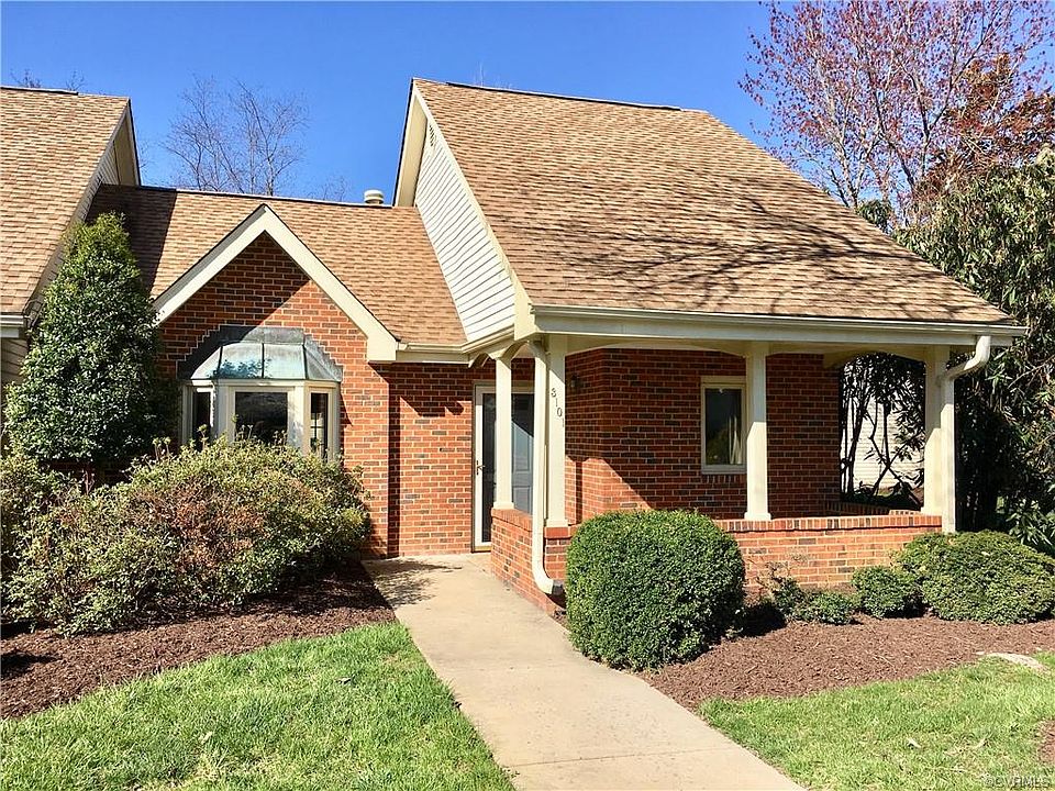 1st image of 3101 Lake Village Dr