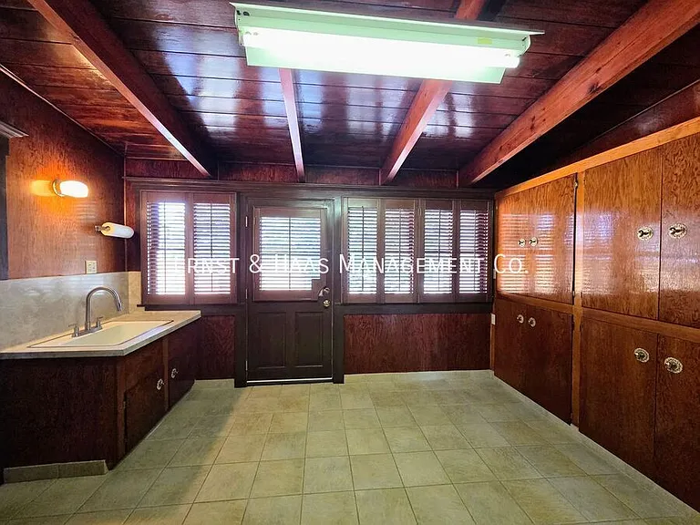 9497 Foster Rd — Photo 18