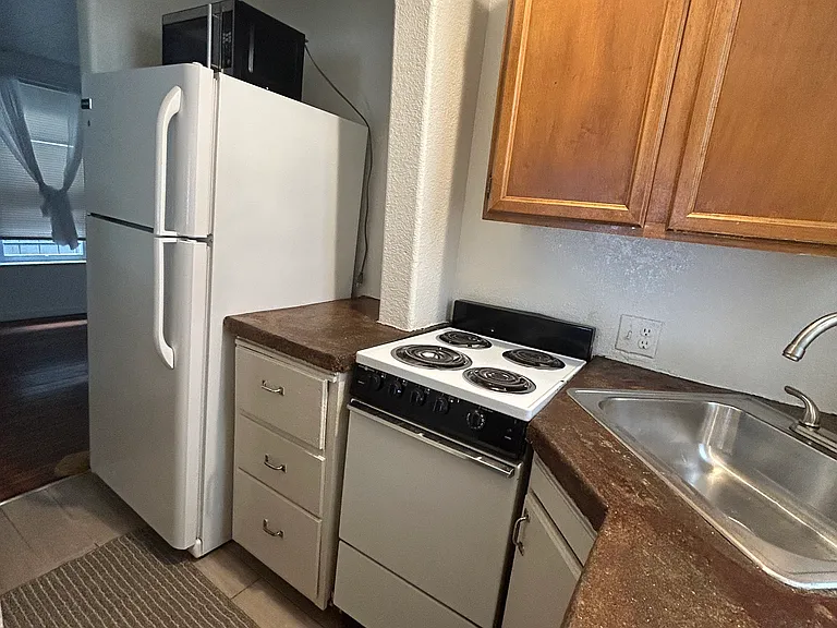 1434 York St #1 — Photo 75