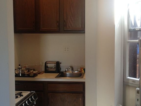 4th image of 1752 2nd Ave APT 5SW