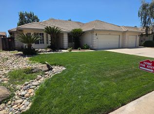 1417 E Laura Ct, Visalia, CA 93292