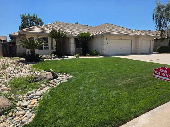 1417 E Laura Ct, Visalia, CA 93292