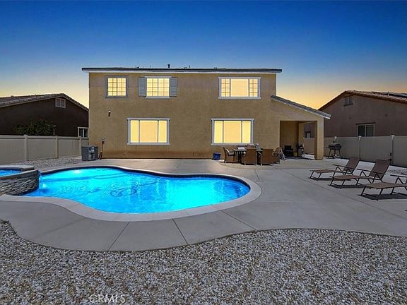 3rd image of 25150 High Plains Ct