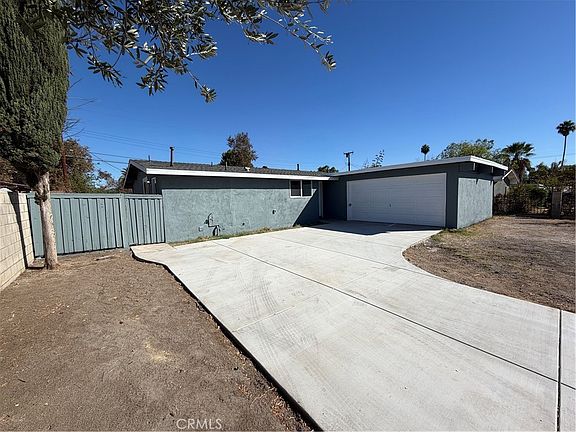 2nd image of 5751 Walter St