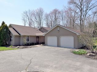 988 Perkins Jones Rd, Warren, OH 44483