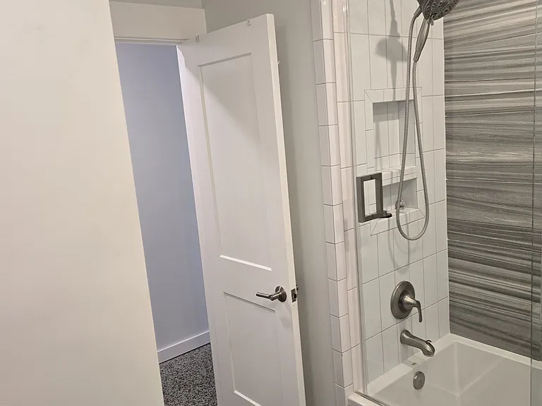 8433 Flagstone Dr — Photo 41