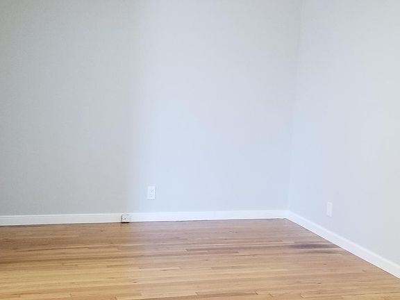 5th image of 1146 Judah St