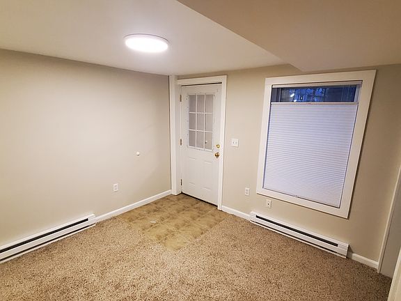 4th image of 9 Griffiths Dr #A