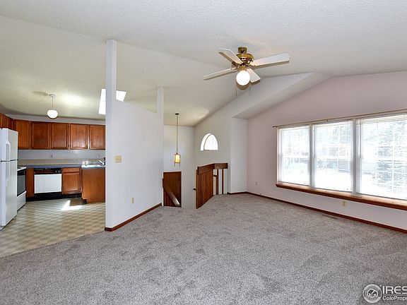 Bright & Open Concept
