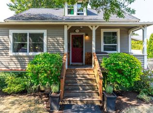 1314 Lang St, Victoria, BC V8T2S5