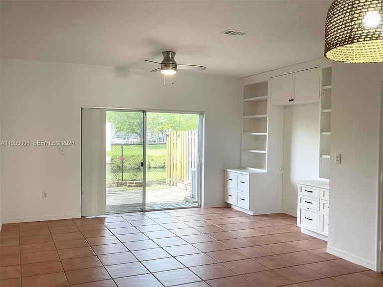 15750 SW 92nd Ave #20C — Photo 25