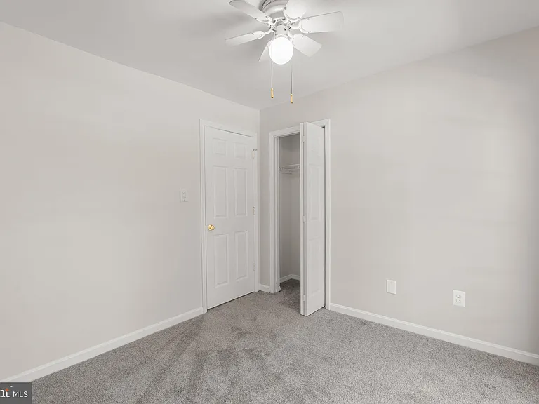 2221 Lovedale Ln #I — Photo 26