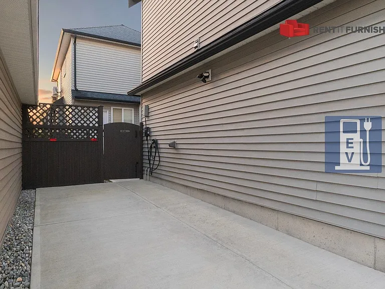 6796 191a St #A — Photo 22