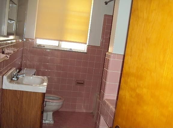 2nd image of 312 Cambridge Dr