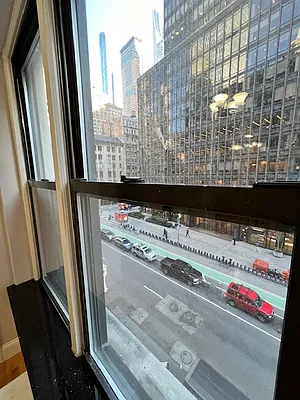 Rented by Manhattan Dwelling Corporation | media 21