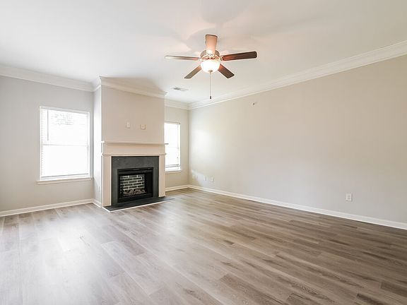 4th image of 354 Easley Dr