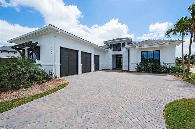 1st image of 1651 Vinland Way