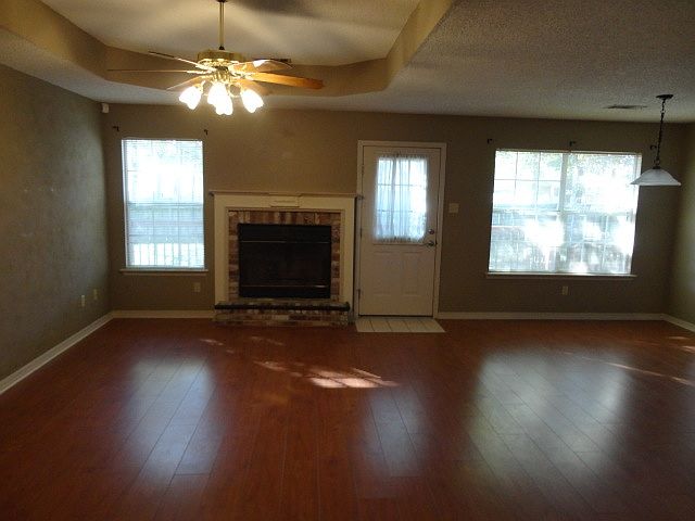 2nd image of 42 Bent Tree Dr