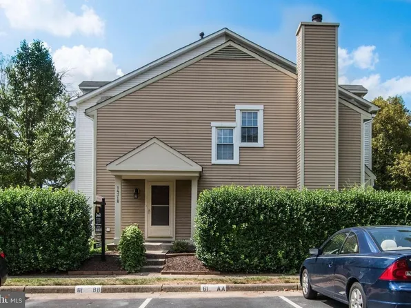 14318 Johnny Moore Ct, Centreville, VA 20120