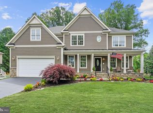 621 Pine St SE, Vienna, VA 22180