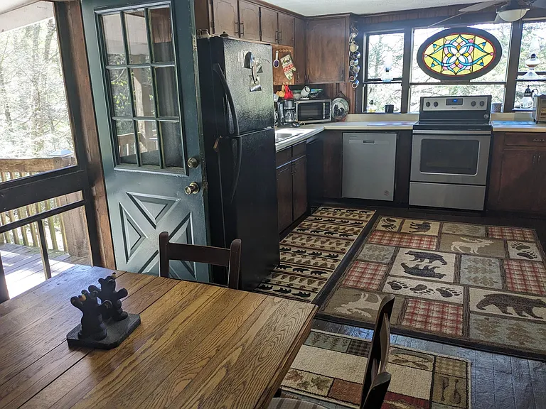 816 Heaton Creek Rd — Photo 35