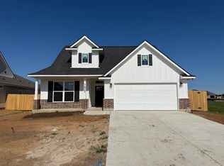 7802 Redbud Rd, Navasota, TX 77868