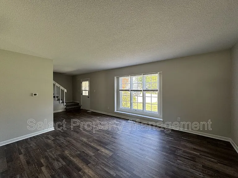 6302 Papago Ct — Photo 3