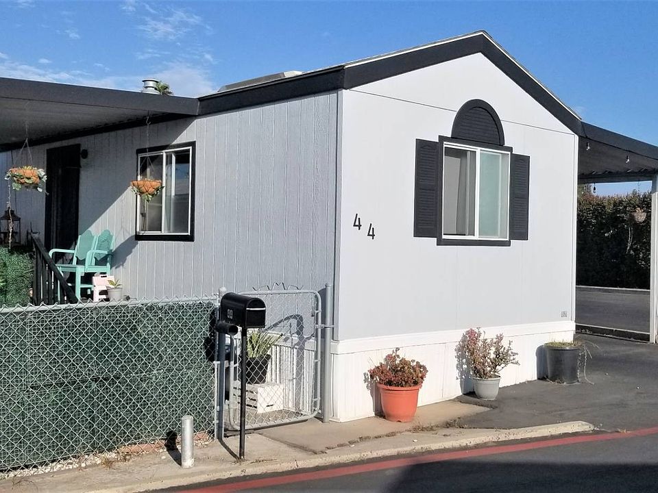1st image of 1381 Palm Ave Space 44