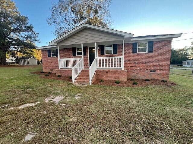 1st image of 236 Cherry Hill Rd