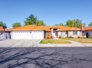 2313 Jonathan Way, Madera, CA 93637