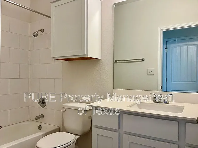 2208 Cornfield Dr #B — Photo 14