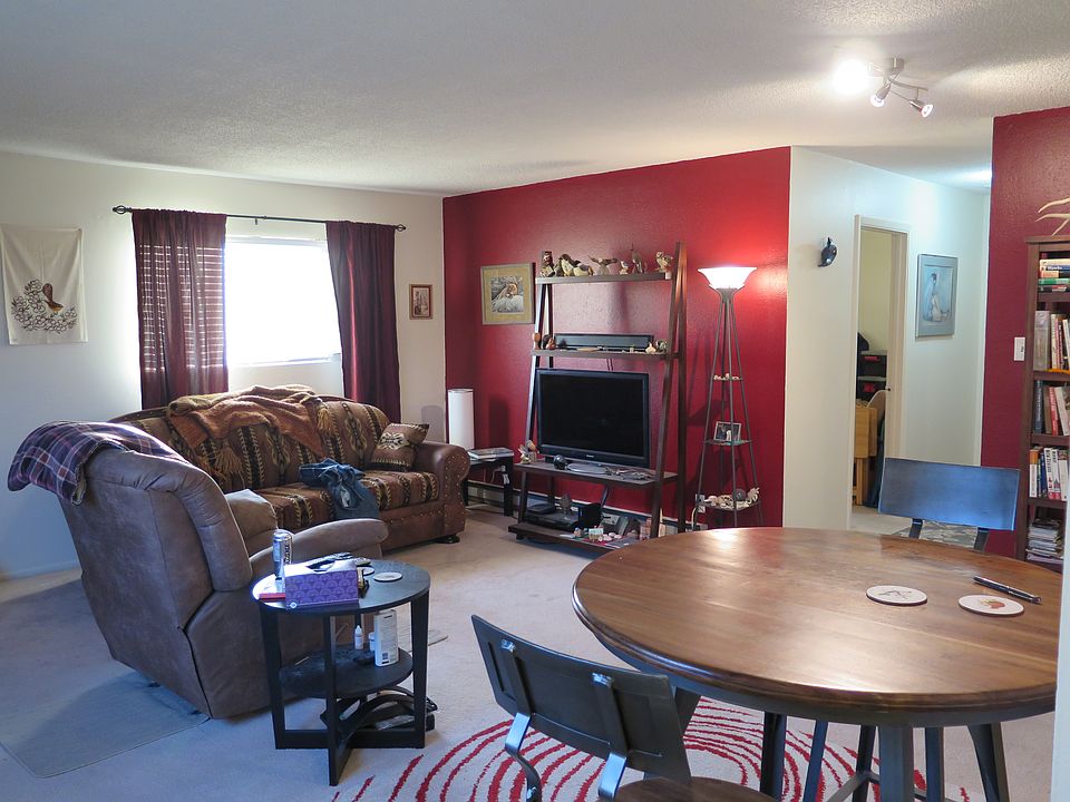 Comfortable living room