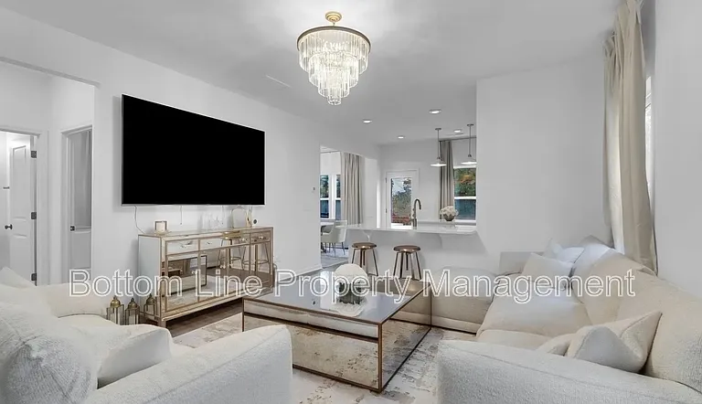 242 Lacewing Dr — Photo 3