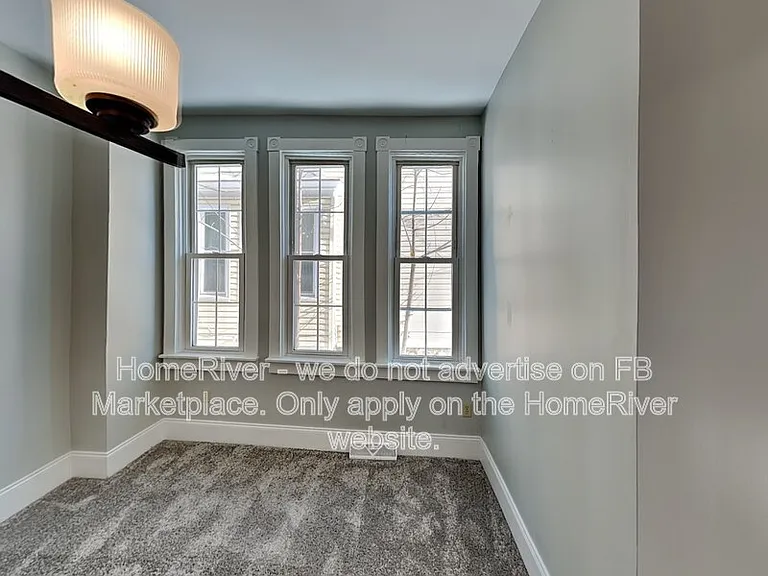 5447 Potter St — Photo 4