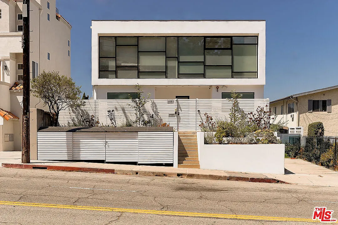 Building Photo - 2287 Glendale Blvd