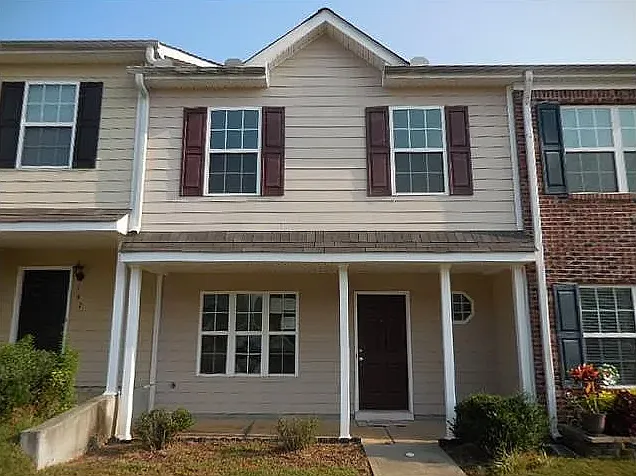165 Shenandoah Dr — Photo 1