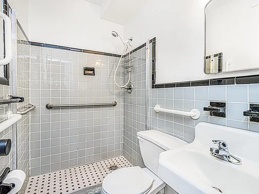 Sold by Douglas Elliman | media 19