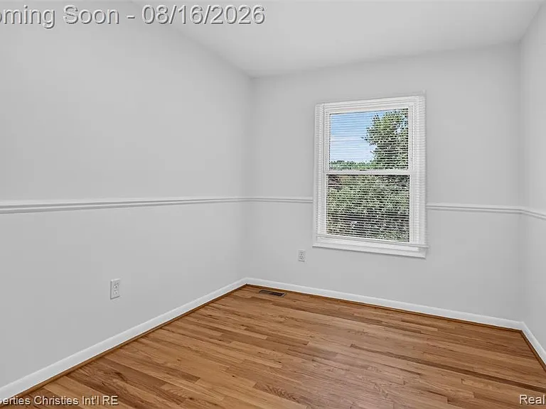 2834 Rossmoor Cir — Photo 25