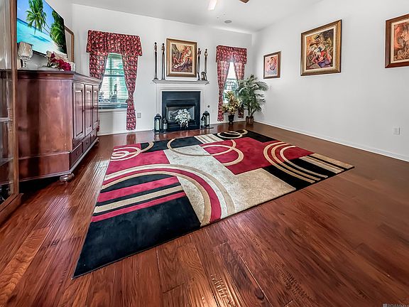 2nd image of 10151 Sandhill Ct