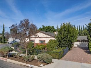16823 Valerio St, Van Nuys, CA 91406