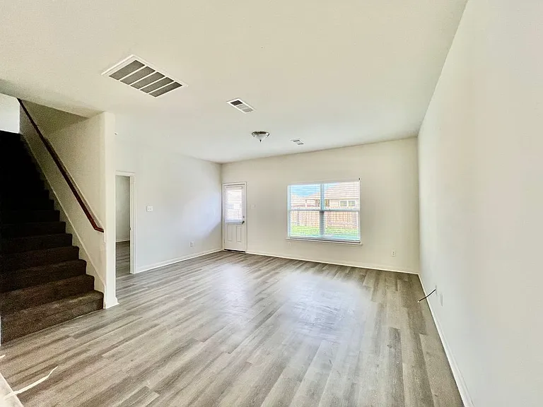 6233 White Jade Dr — Photo 17