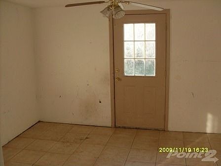 Den/Family/great room