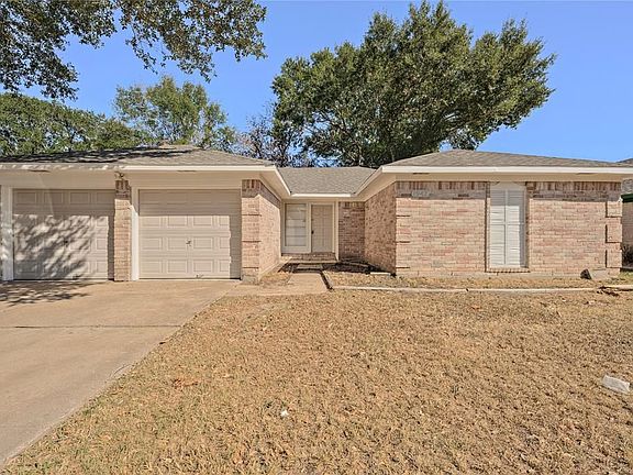 2nd image of 1942 Myrna Ln