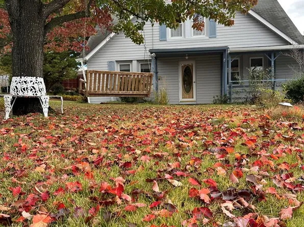 502 Powerhouse Rd, Independence, VA 24348