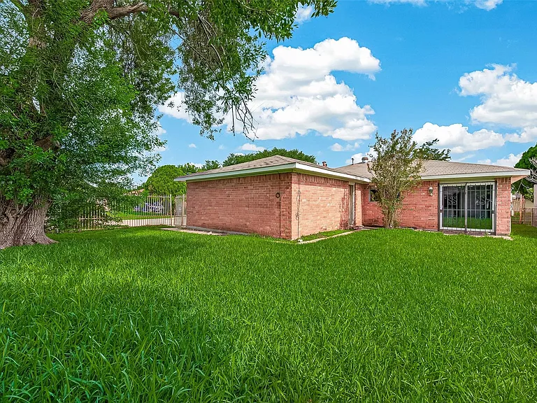 3102 Knotty Oaks Trl — Photo 29