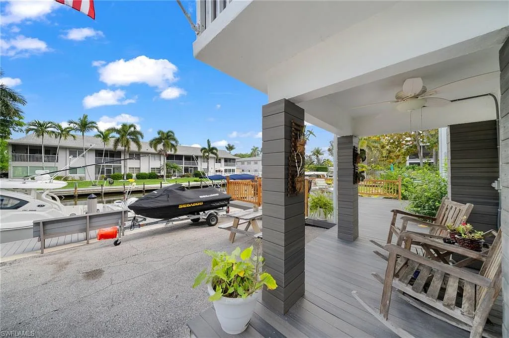 2 bed, 1.0 bath, 850 sqft, $2,300 — Photo 4