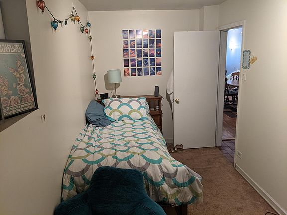 5th image of 2642 N Wilton Ave #1