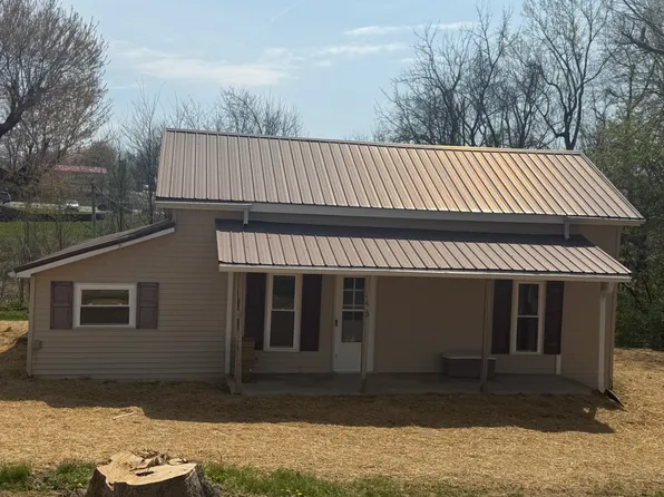 146 Old Jackson Highway Loop, Glasgow, KY 42141